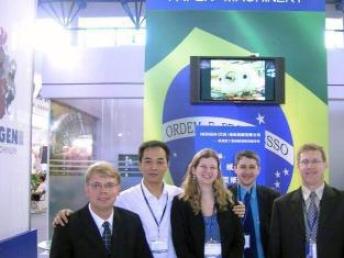 深圳翻译服务 从专业笔译到高端同传的一站式解决方案